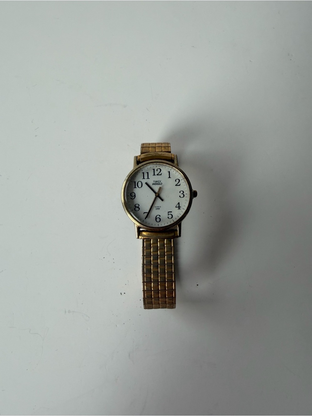 Timex Easy Reader Indiglo Mens Watch 34mm White Dial Gold Tone